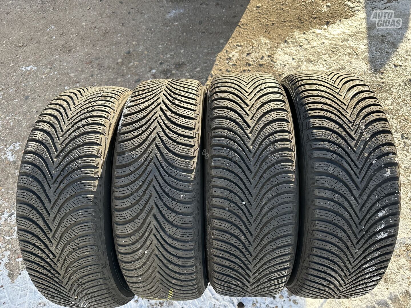 Michelin Siunciam, 2021m R16 universal tyres passanger car
