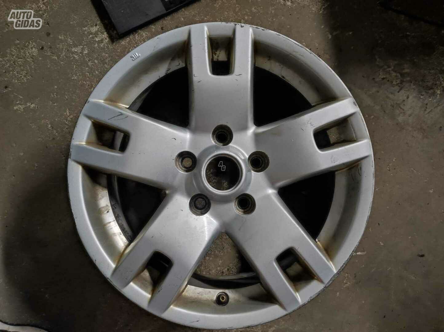 Nissan X-Trail R16 light alloy rims