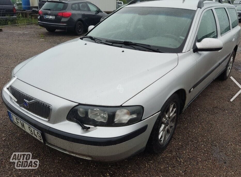 Volvo V70 2003 г запчясти