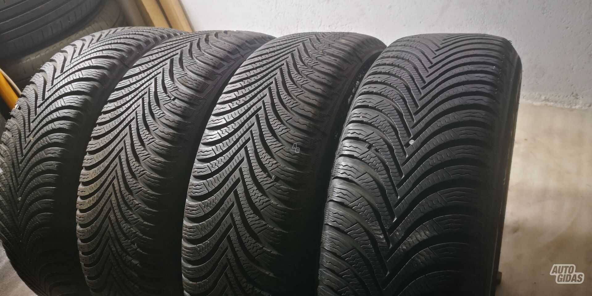 Michelin 7mm R16 winter tyres passanger car