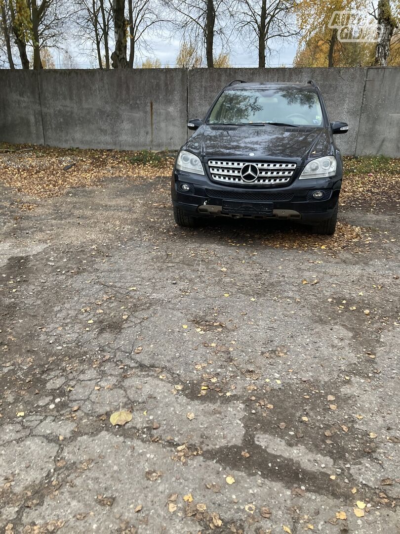 Mercedes-Benz Ml 420 2006 y parts