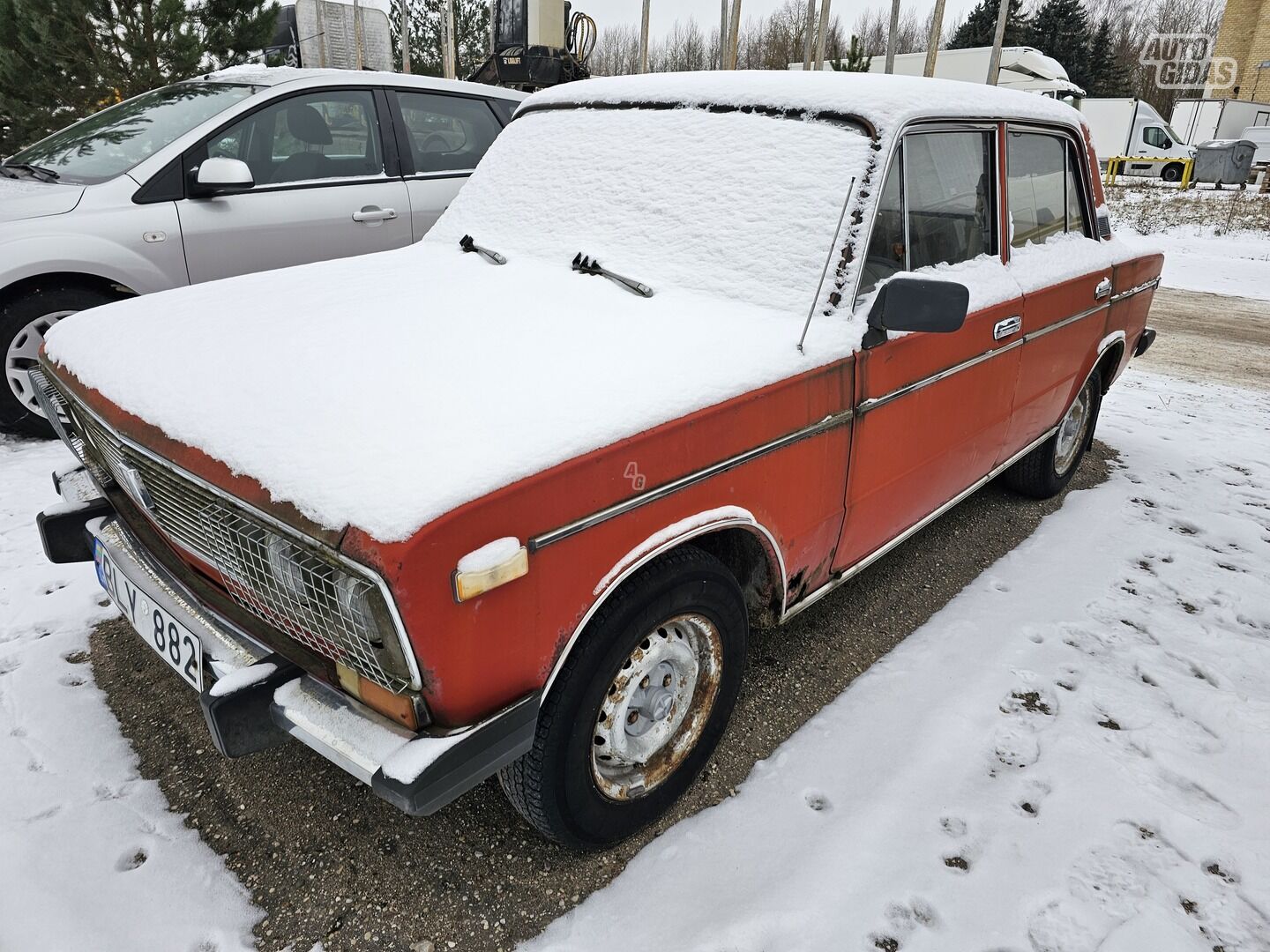 Lada 2106 1983 y Sedan