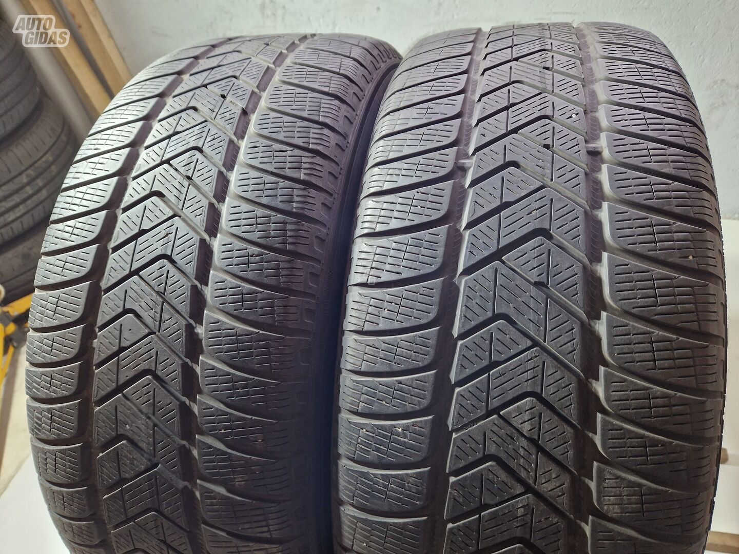 Pirelli 5mm R19 winter tyres passanger car