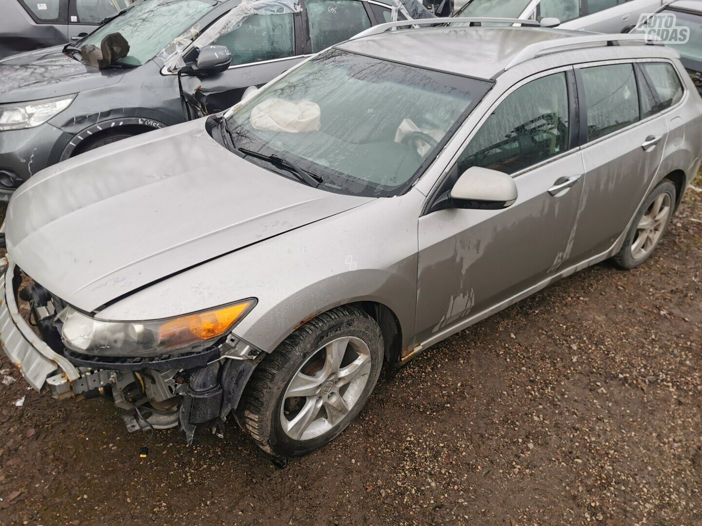 Honda Accord 2009 m dalys