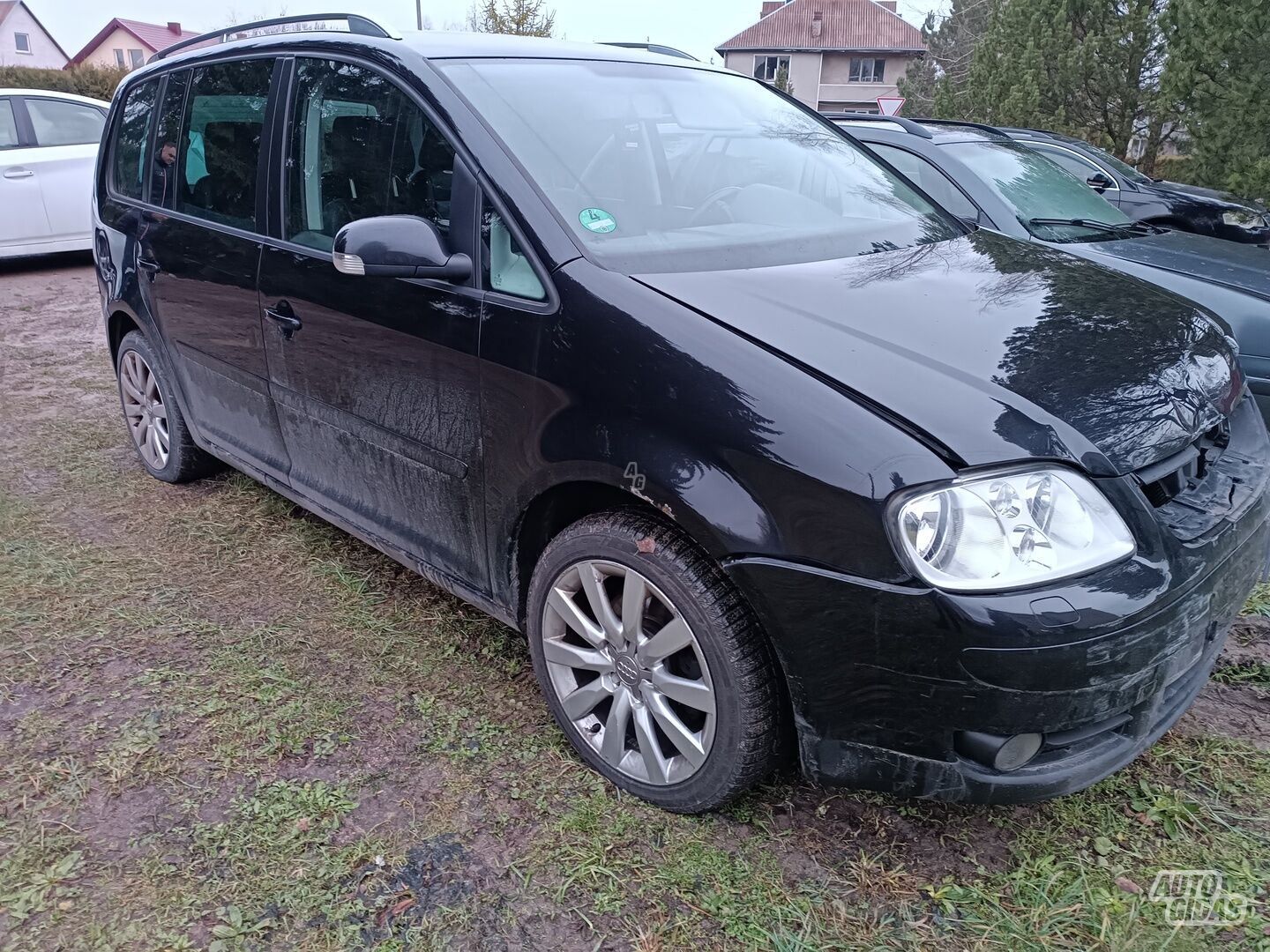 Volkswagen Touran 2006 y parts