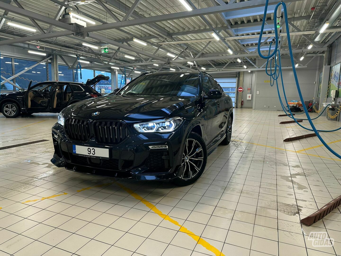 BMW X6 2023 г прокат