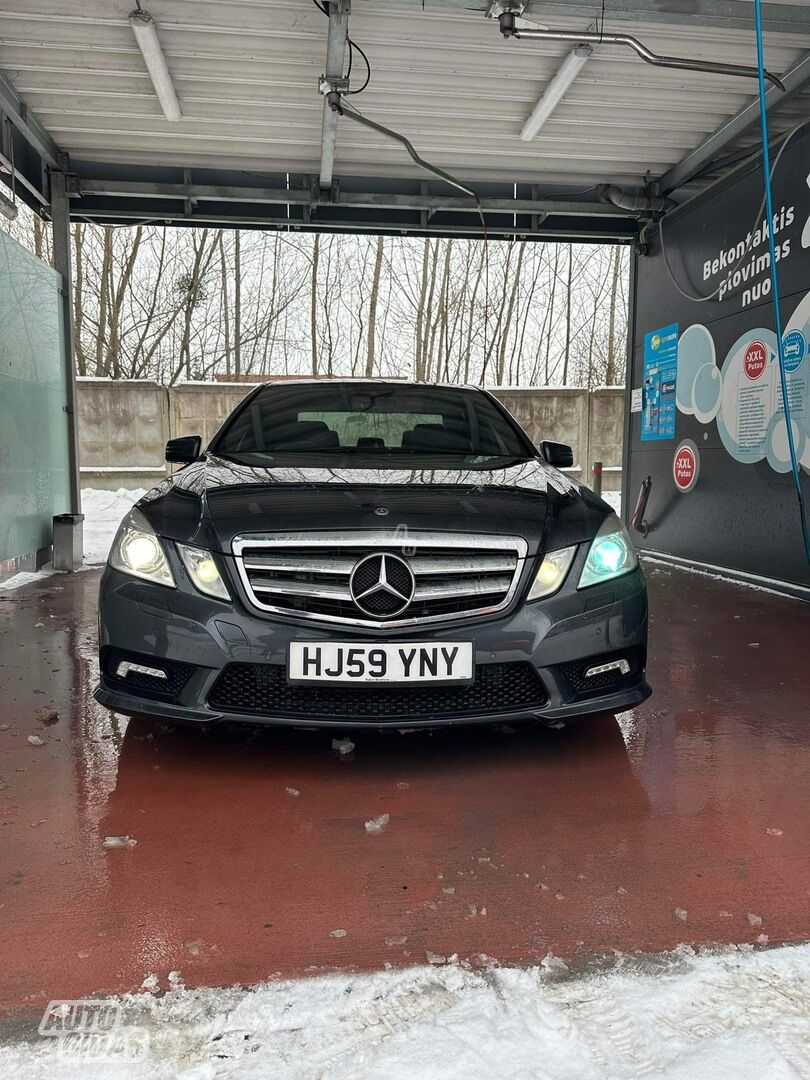 Mercedes-Benz E 350 W212 2010 г запчясти