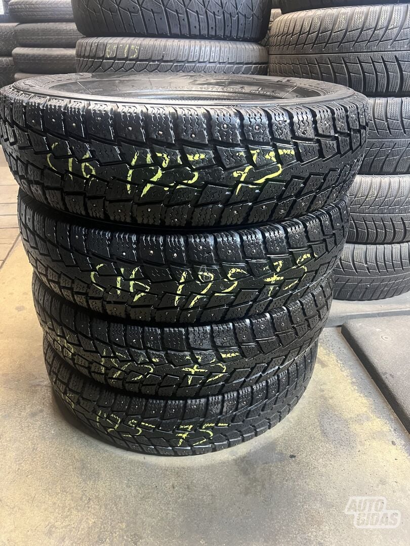 Kumho SU C RAIDE R16C winter tyres minivans