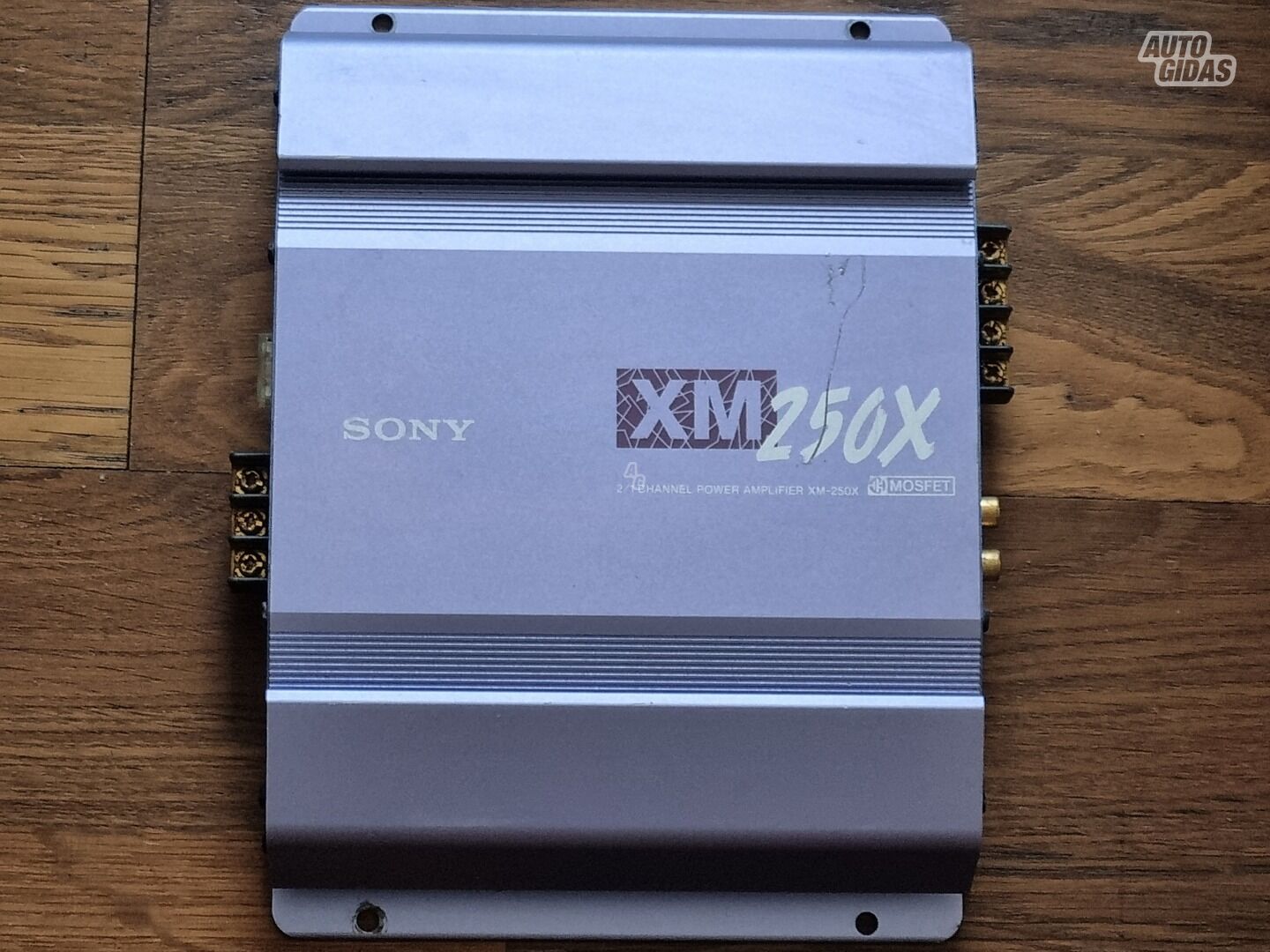 Sony XM-250X Усилитель