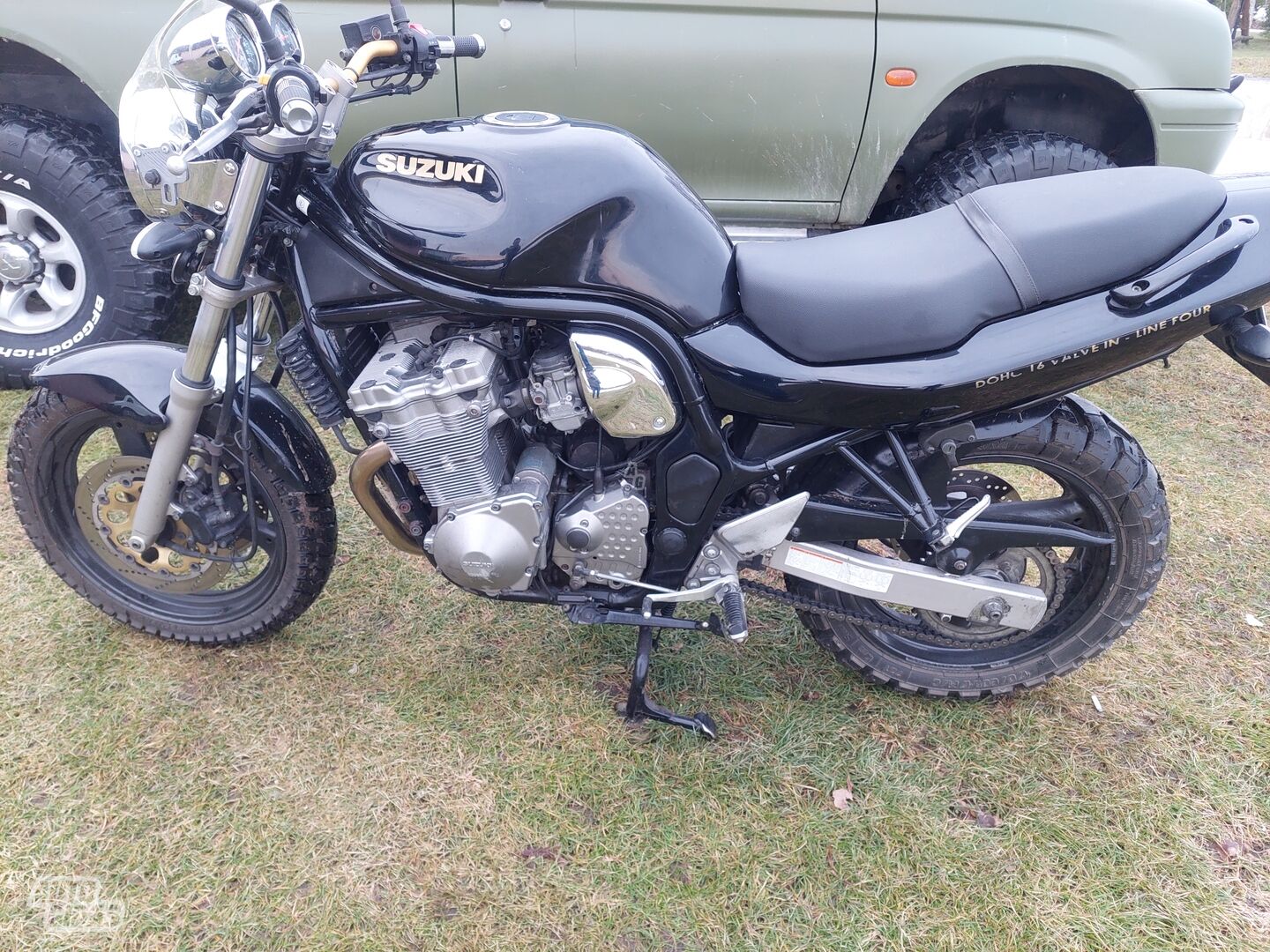 Suzuki GSF / Bandit 1998 y Classical / Streetbike motorcycle