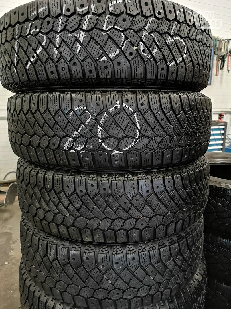 Continental R15 universal tyres passanger car