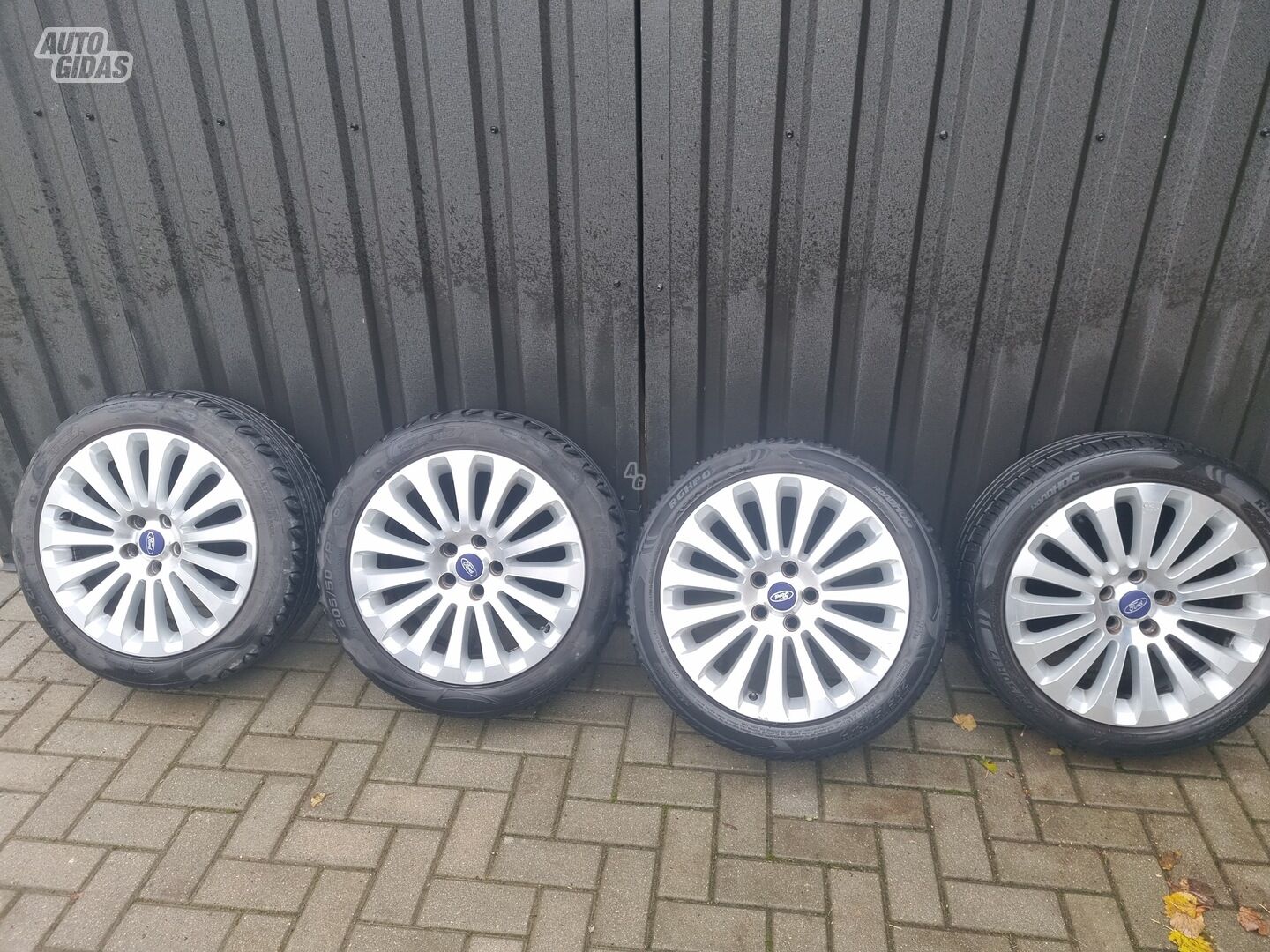 Mondeo light alloy R17 rims