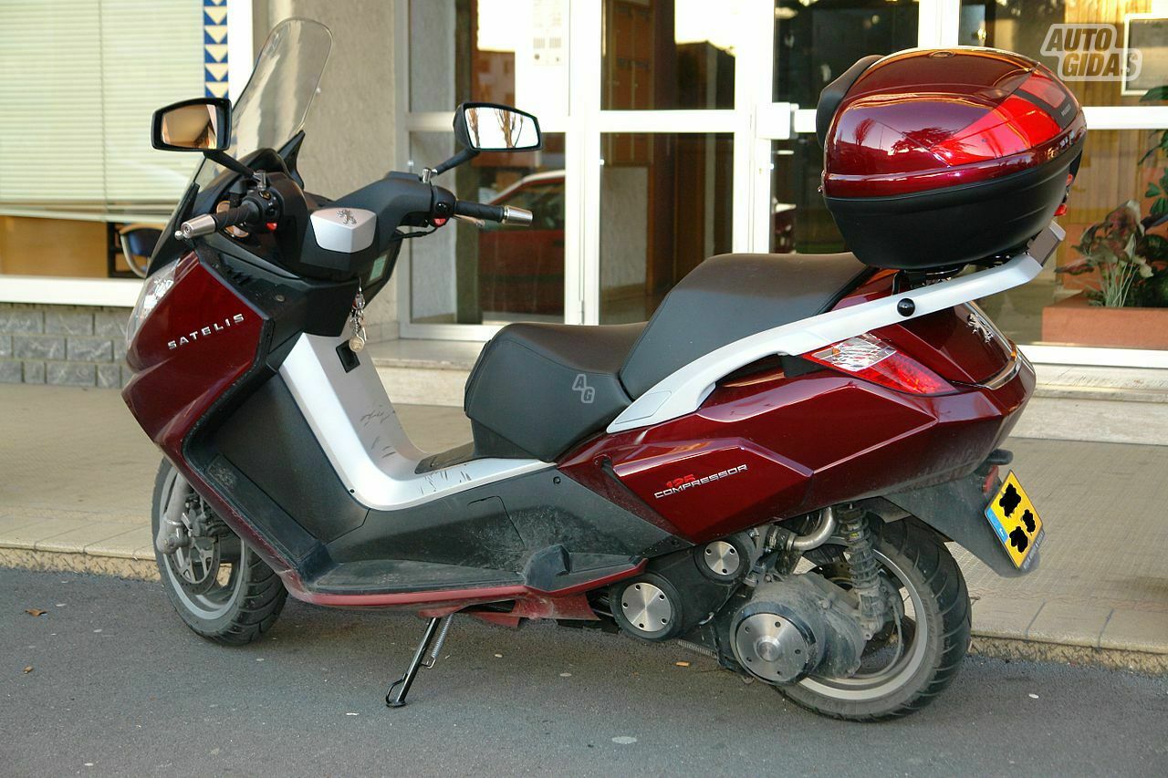 Scooter / moped Peugeot Satelis 2007 y parts