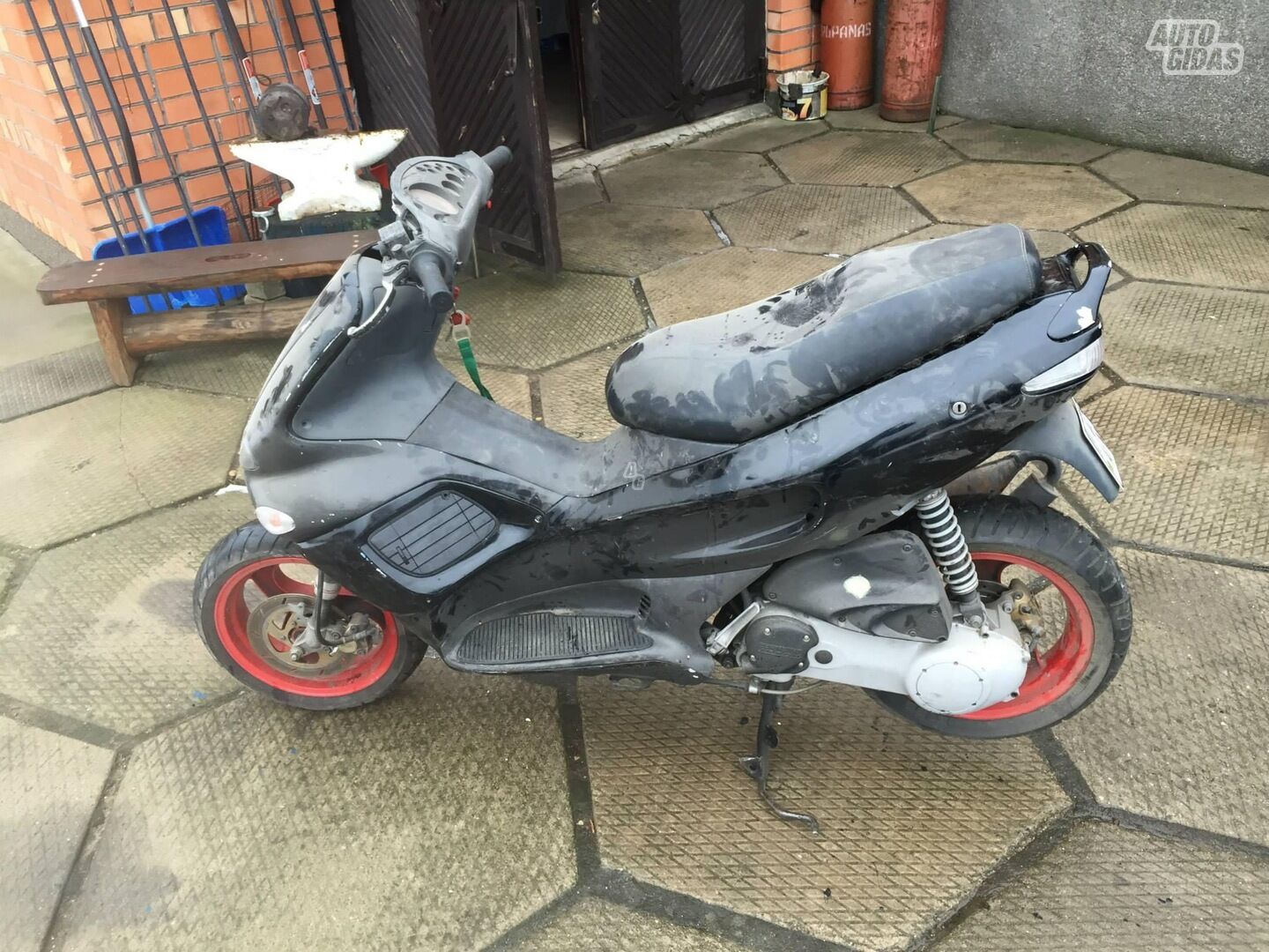 Scooter / moped Gilera Runner 2004 y parts