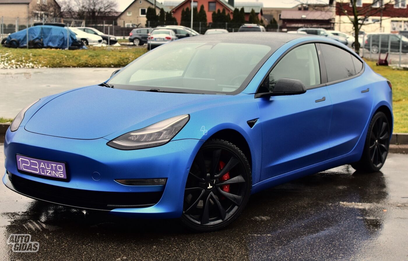 Tesla Model 3 2020 y Hatchback