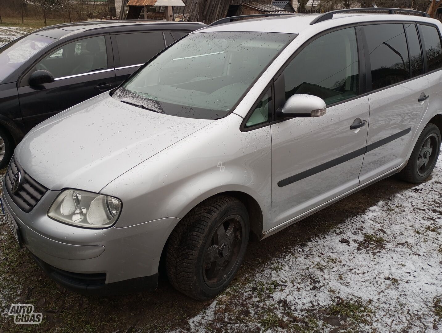 Volkswagen Touran TDI 2023 г запчясти