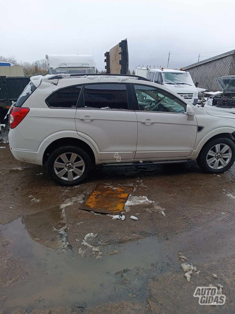 Chevrolet Captiva 2008 y parts