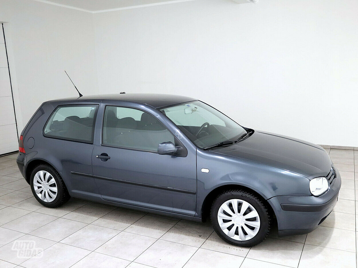 Volkswagen Golf 2000 y Hatchback