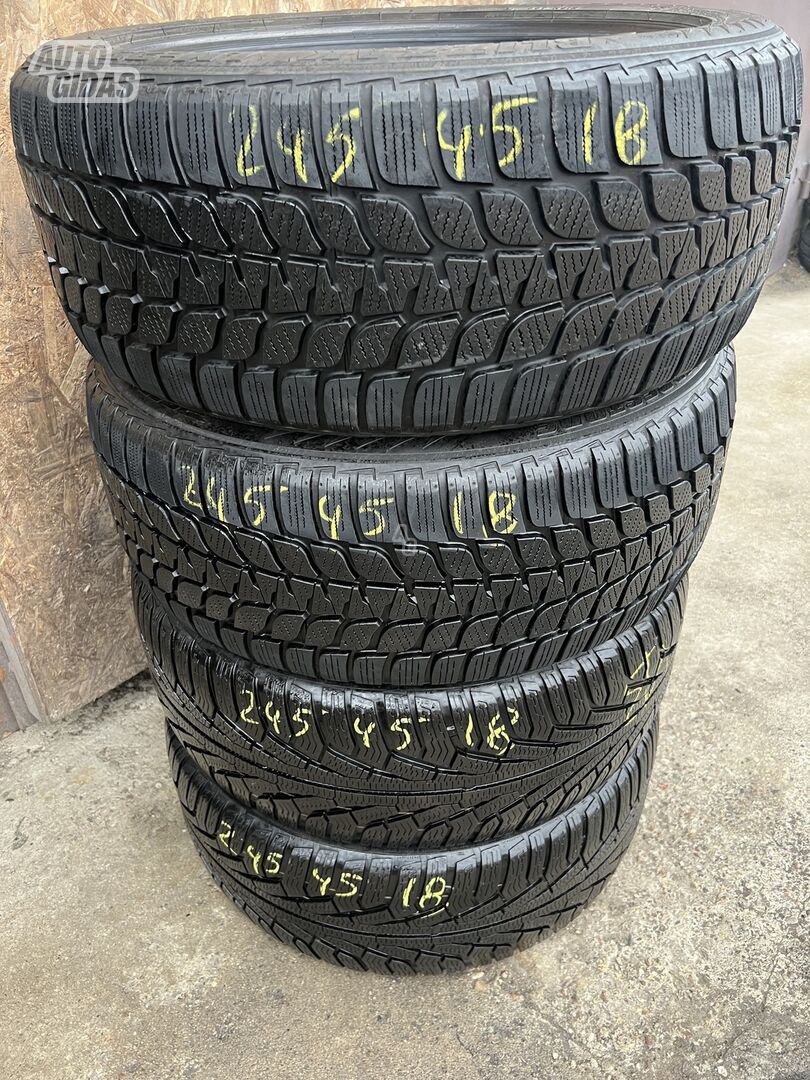 Bridgestone IR UNIROYAL R18 universalios padangos lengviesiems