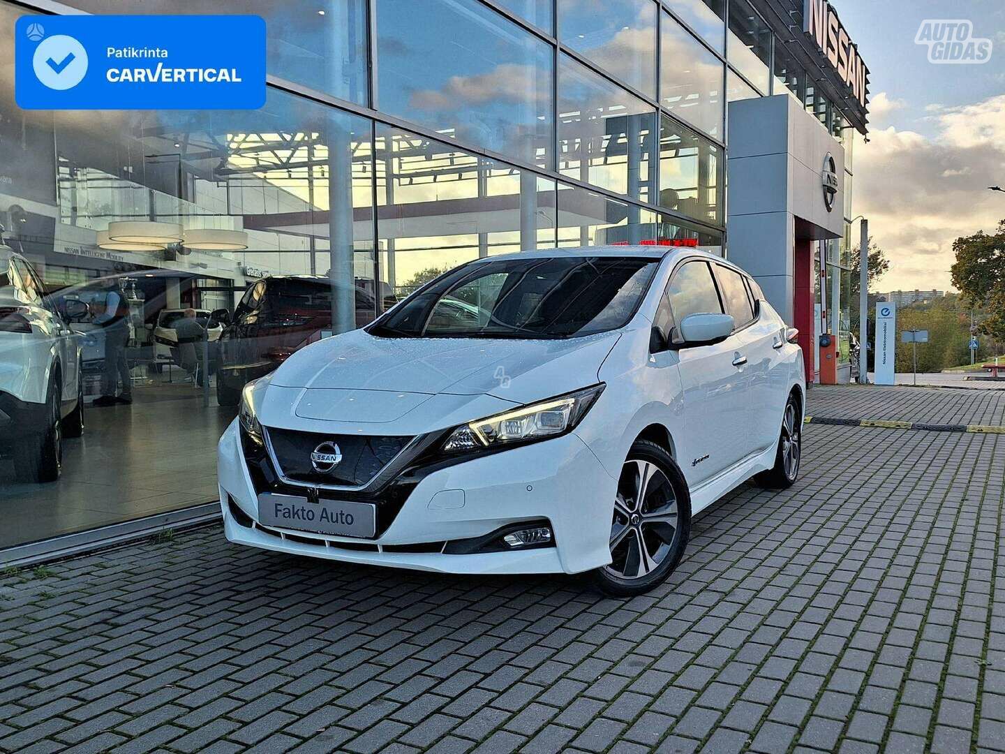 Nissan Leaf 2018 m Hečbekas