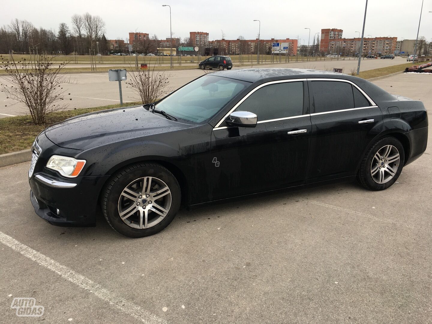 Chrysler 300C 2013 y Sedan