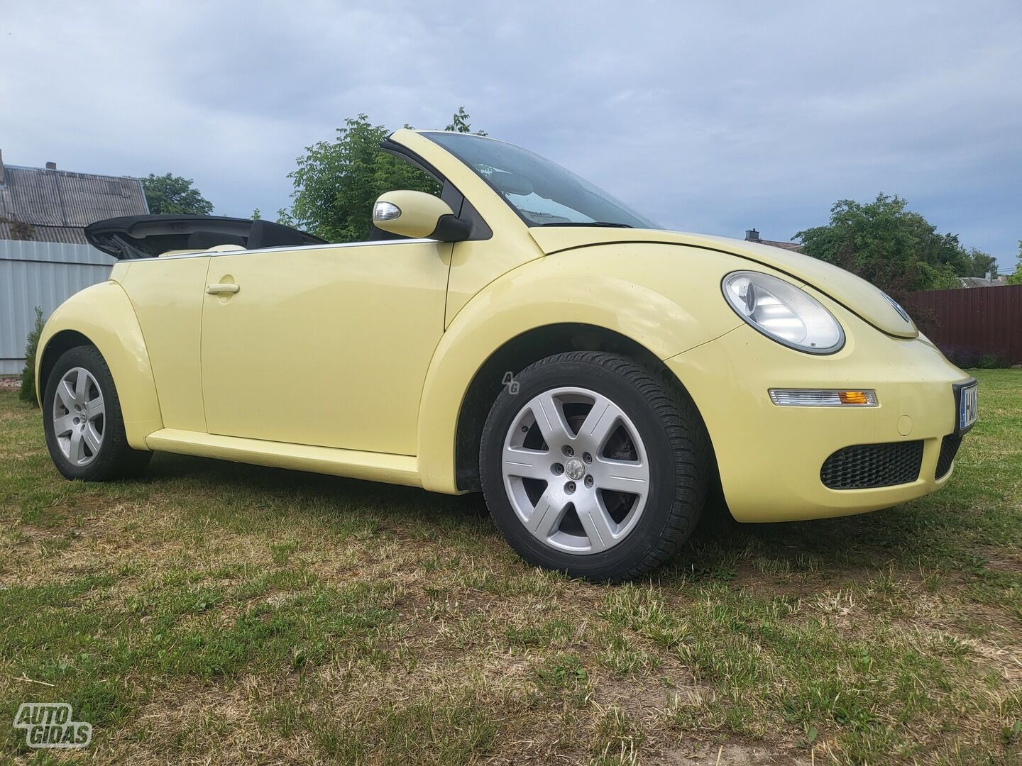 Volkswagen Beetle 2006 г Кабриолет