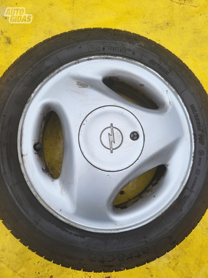 Opel Corsa R14 литые диски