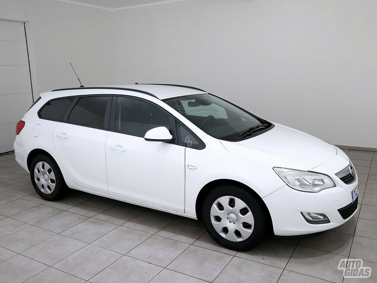 Opel Astra CDTi 2011 г