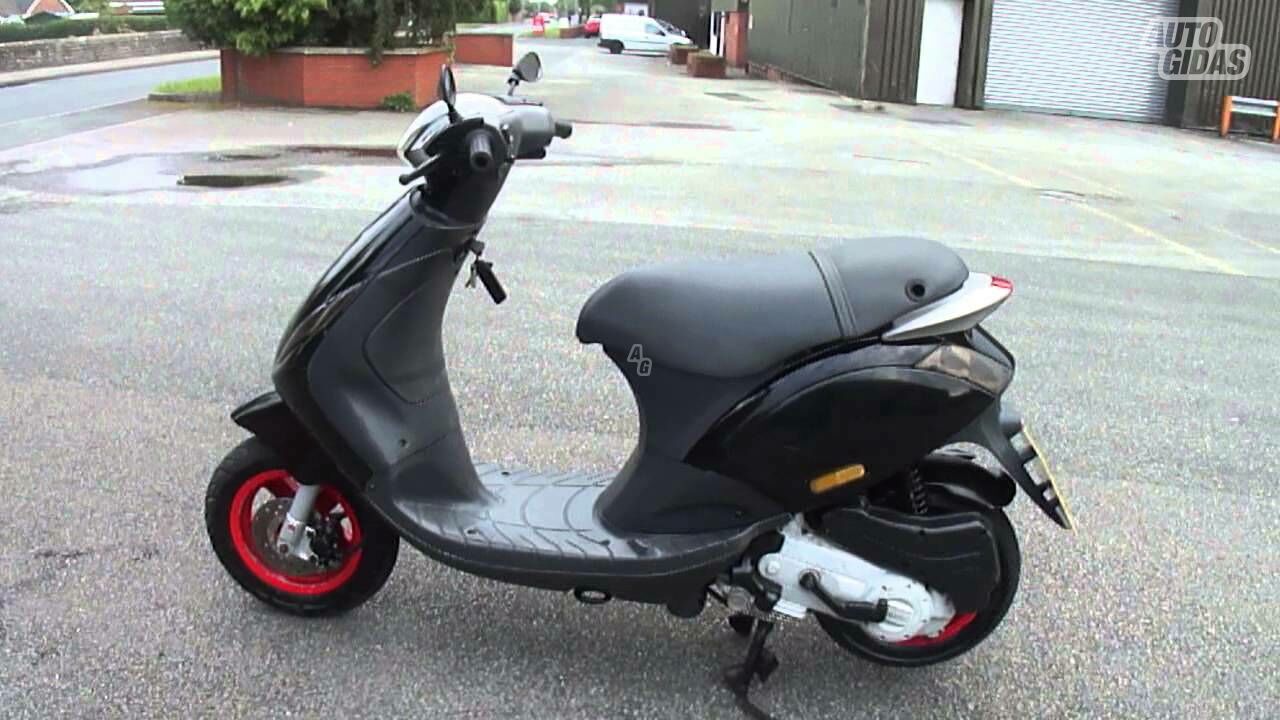 Scooter / moped Piaggio ZIP 2010 y parts