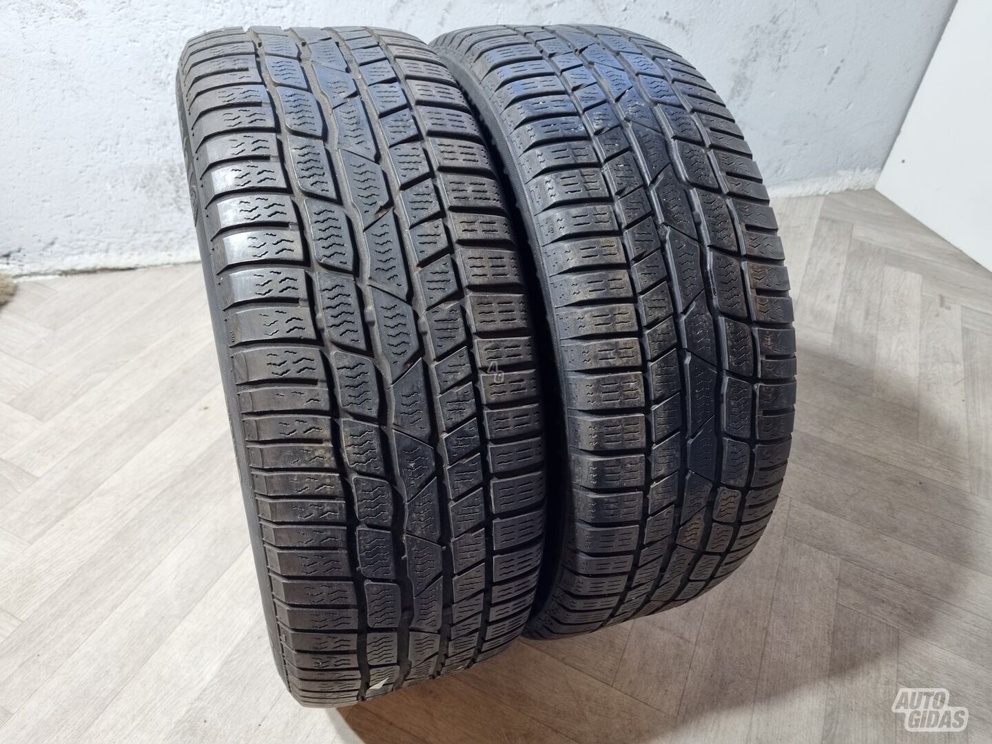 Continental 4-5mm R16 universal tyres passanger car
