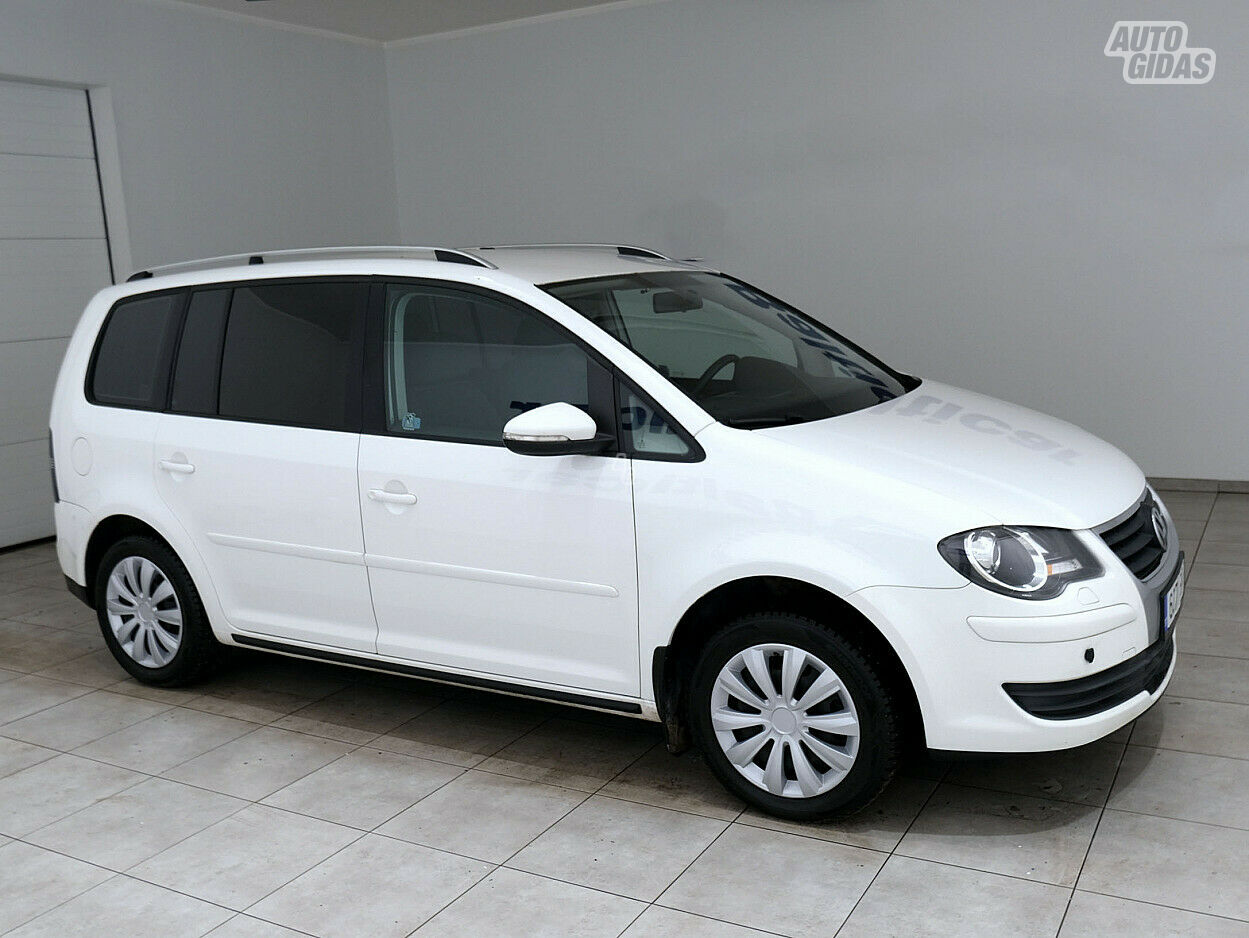 Volkswagen Touran 2010 y Van