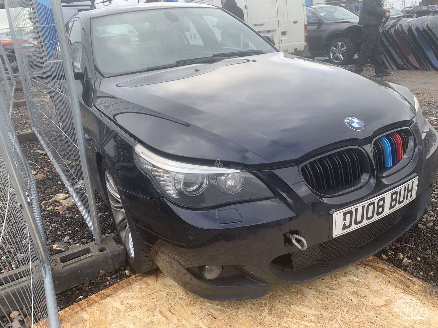 Bmw 520 2008 y parts