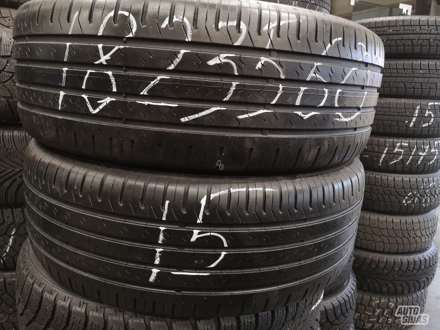 R18 summer tyres passanger car