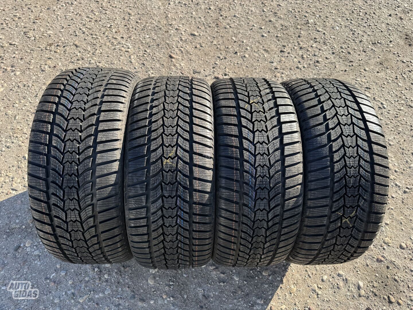 Sava Siunciam, 8mm 2017m R18 universal tyres passanger car
