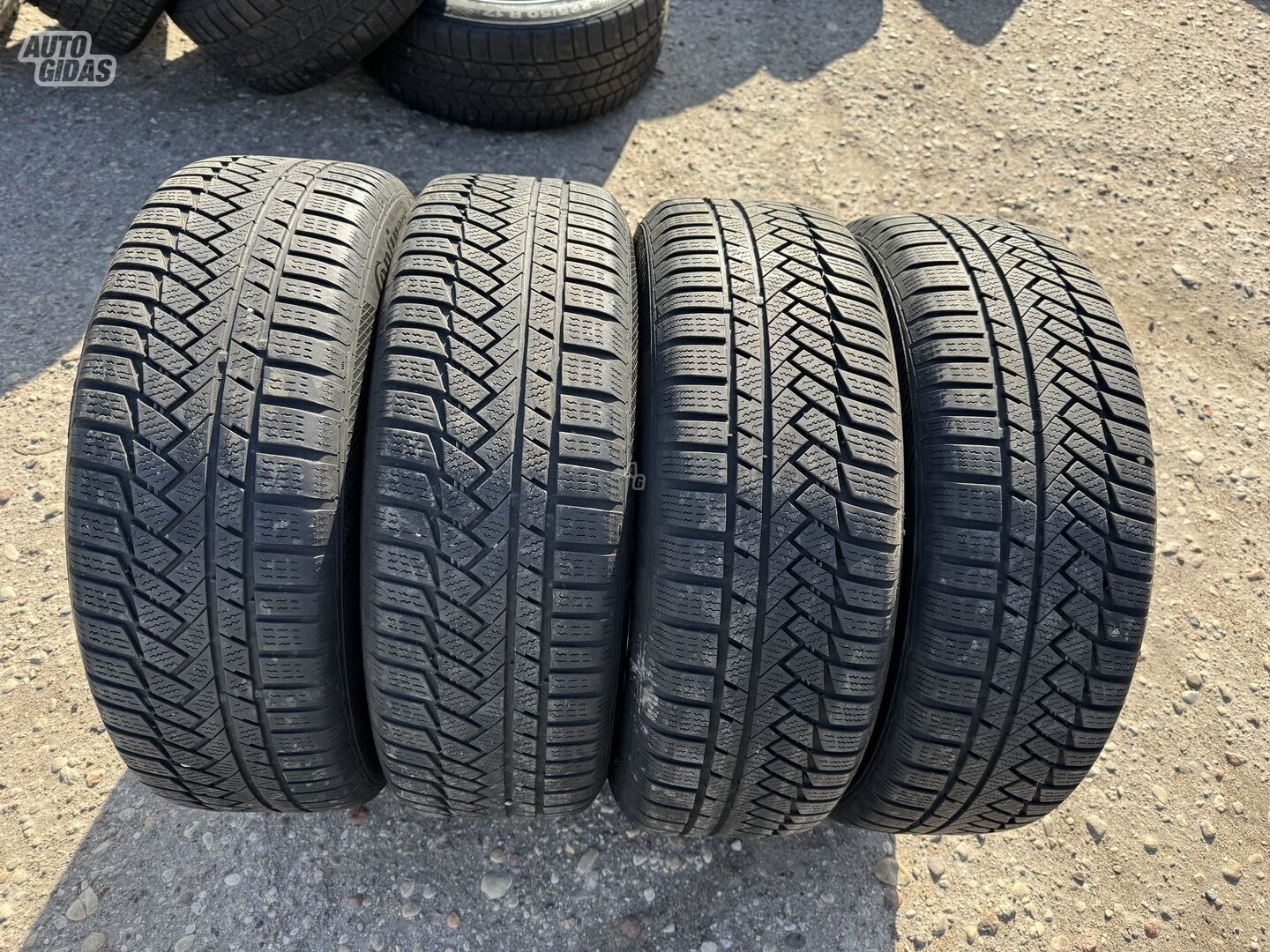 Continental Siunciam, 5-6mm 2018 R16 universal tyres passanger car