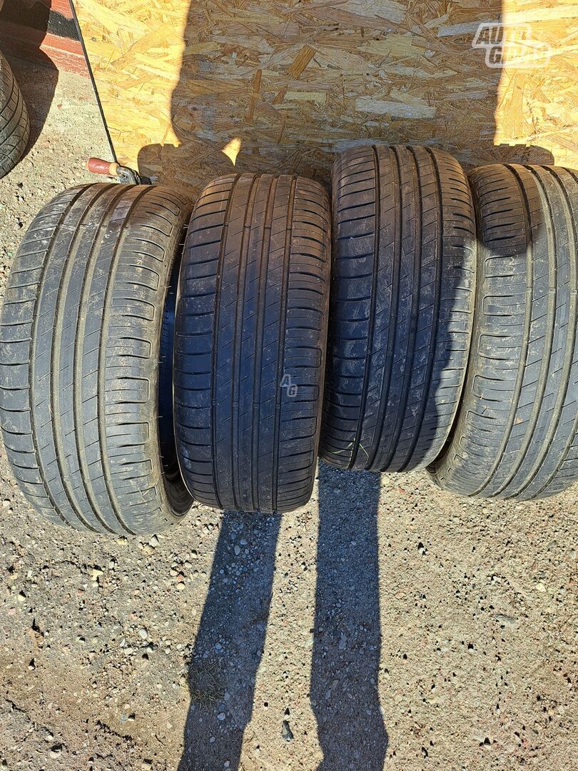 Goodyear Efficien R16 summer tyres passanger car