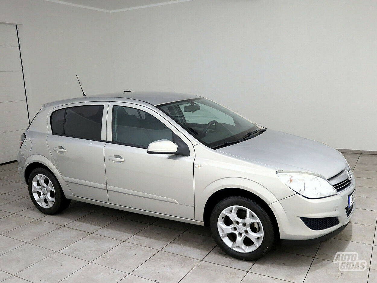 Opel Astra 2007 y Hatchback