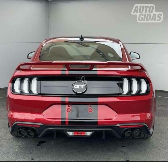 Ford Mustang 2021 m dalys