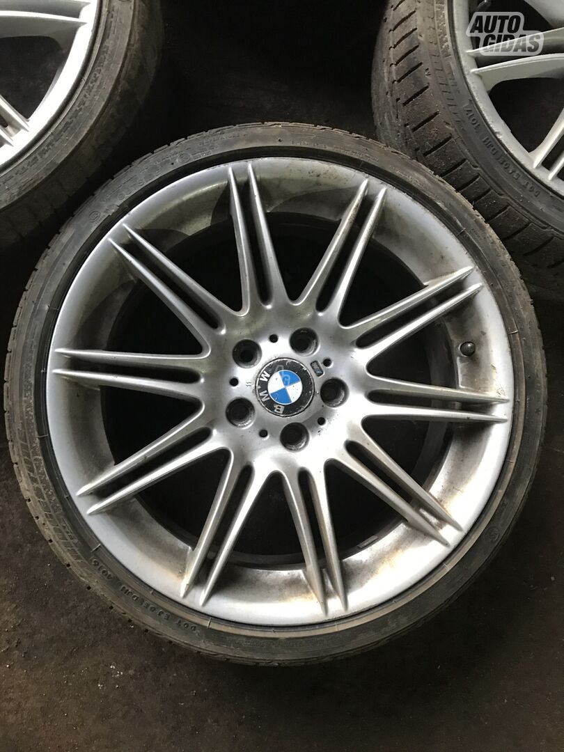 BMW 330 R19 light alloy rims