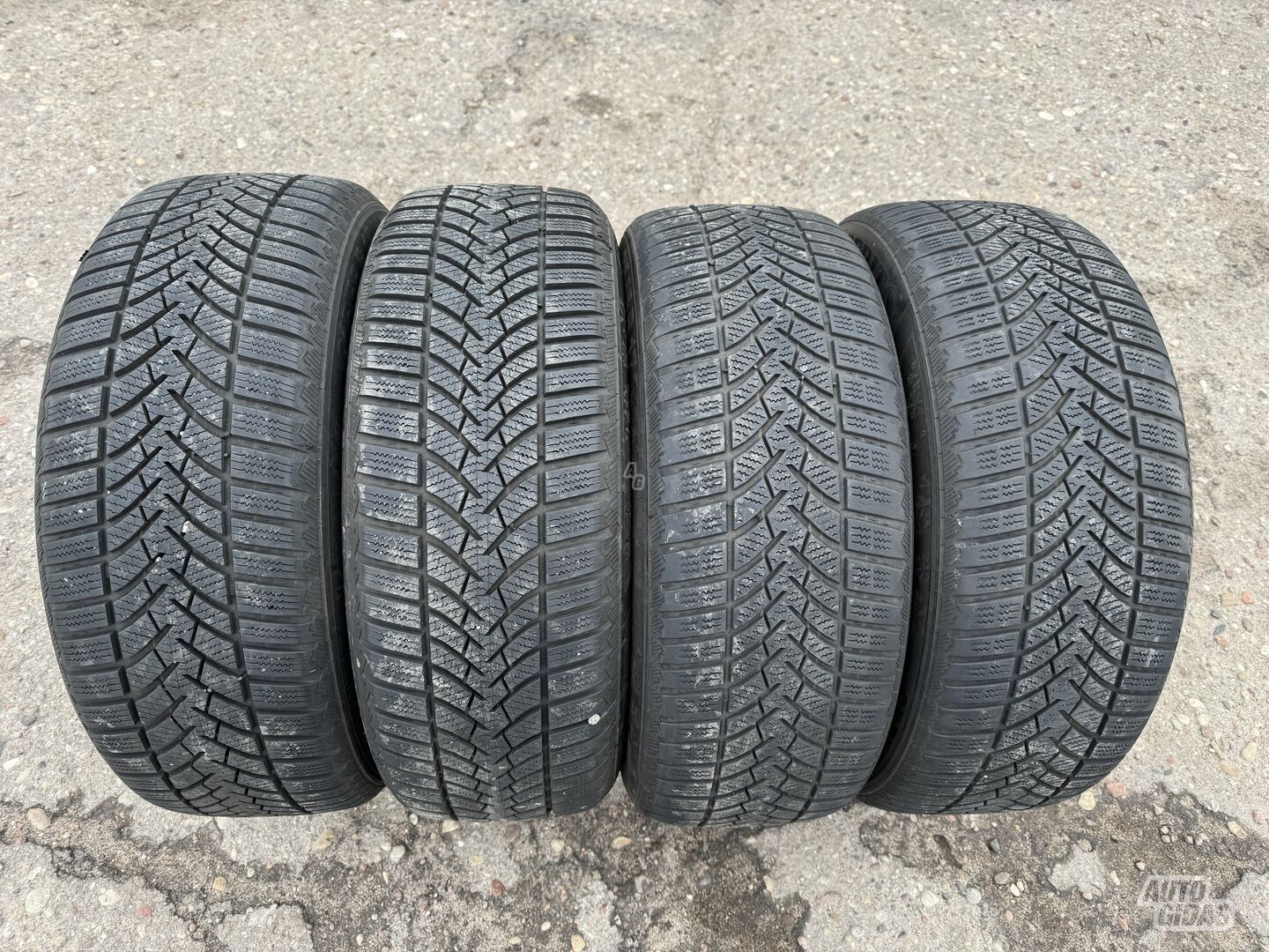 Semperit Siunciam, 5+7mm R17 universal tyres passanger car