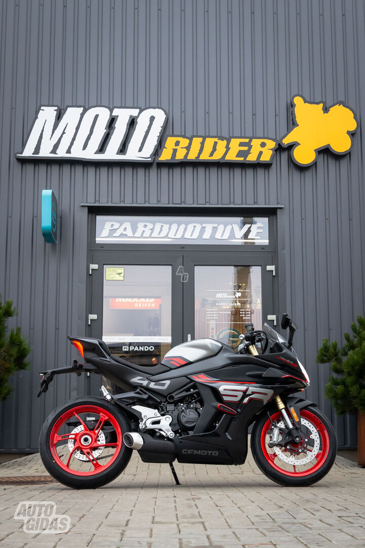 CFMOTO 450SR S 2024 m Sportinis / Superbike motociklas