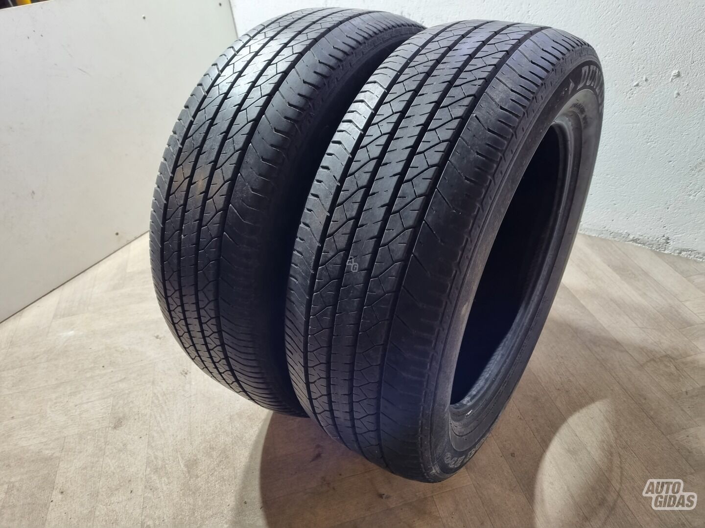 Dunlop 6mm R18 summer tyres passanger car