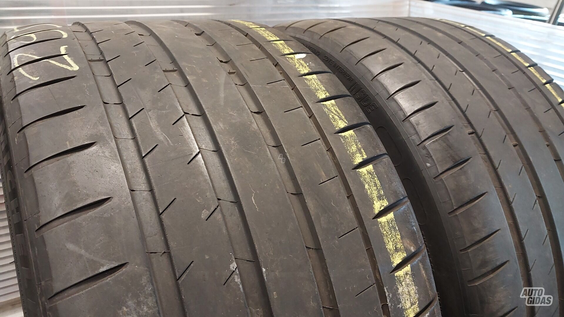 Pirelli Pzero R20 vasarinės padangos lengviesiems