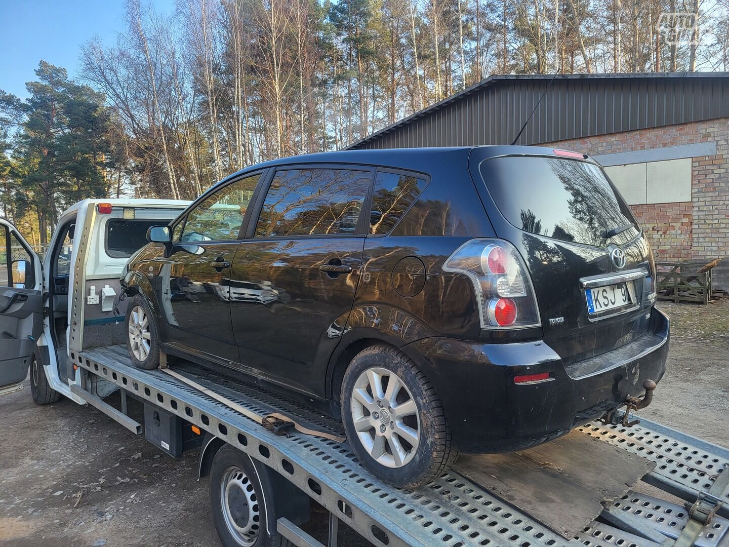 Toyota Corolla Verso 2009 y parts