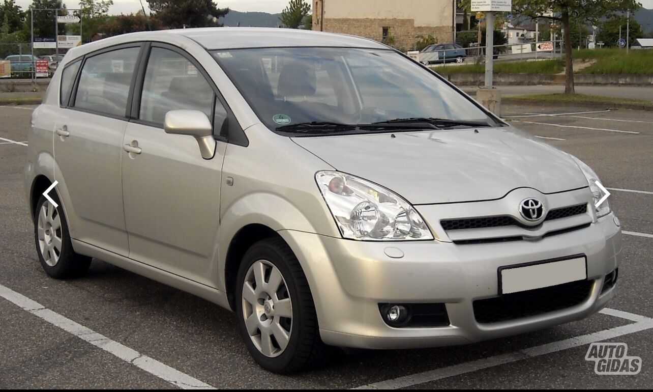 Toyota Corolla Verso 2,0 d4-d 2005 г запчясти