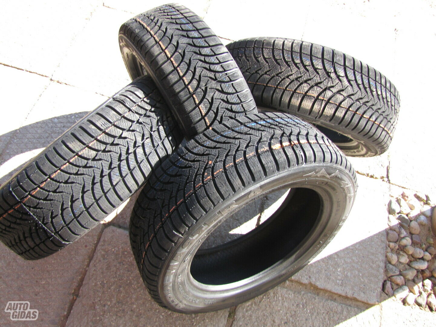 Agi ALPIN MASTER 4 TECHN R16 winter tyres passanger car