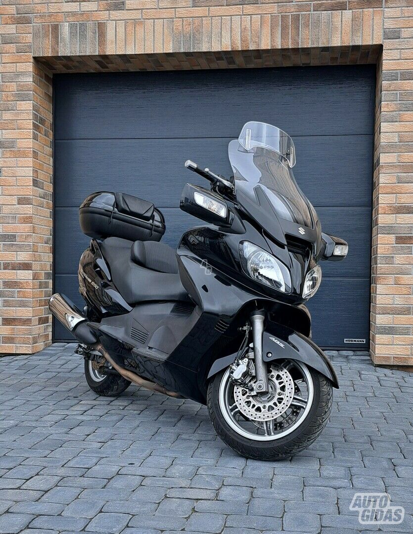 Suzuki Burgman 2008 y Scooter / moped