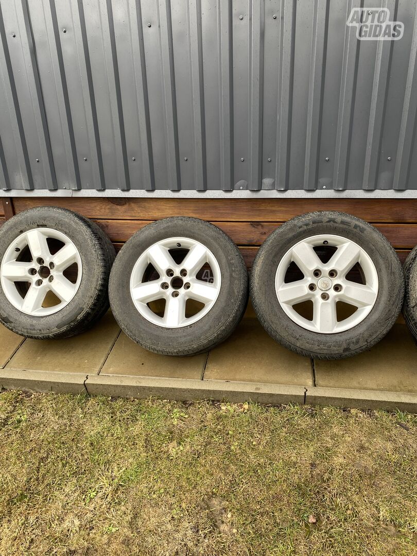 Nexen vasarinės su lietais R16 summer tyres passanger car