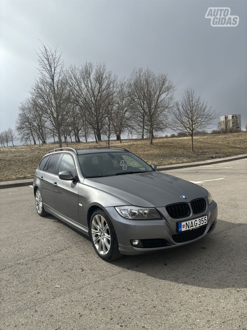 Bmw 320 d Touring 2009 y
