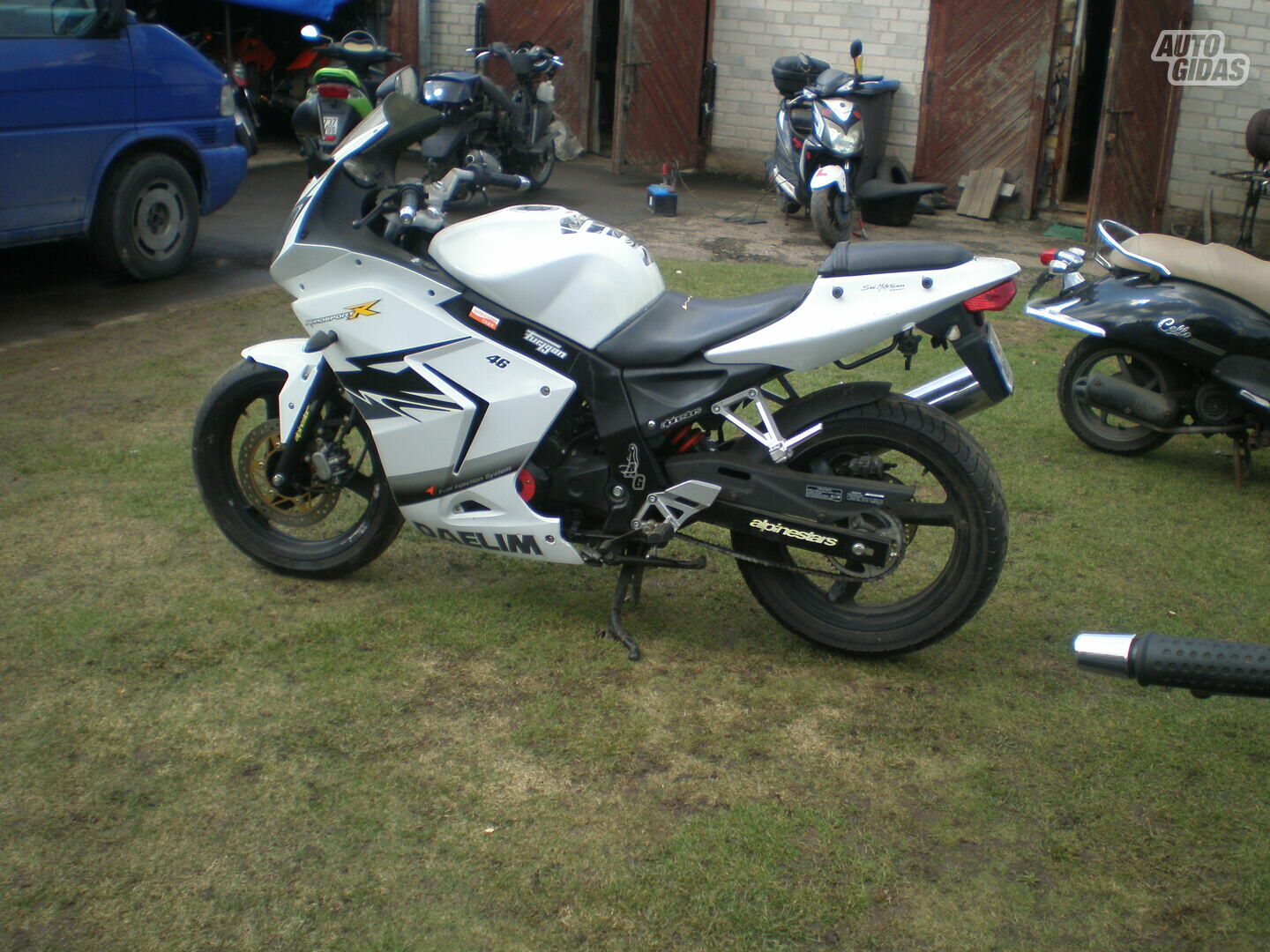 Daelim 2008 г Классический / Streetbike мотоцикл
